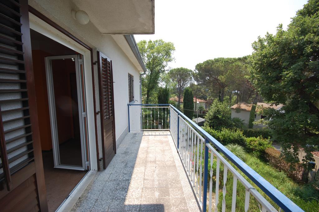 Apartment Mladan By El-Pi Tours Njivice Eksteriør bilde